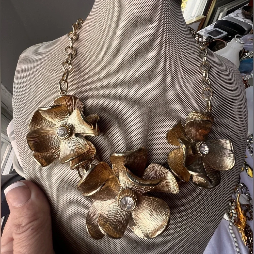Vintage perfect preowned